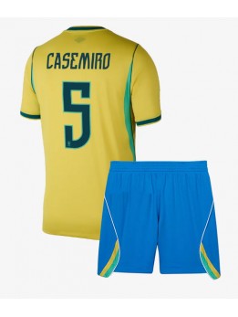 Billige Brasil Casemiro #5 Hjemmedraktsett Barn VM 2026 Kortermet (+ Korte bukser)